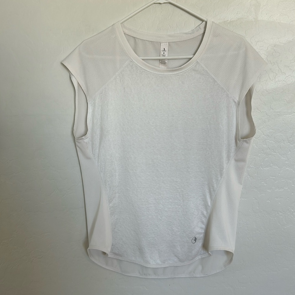 White Icyzone Mesh Shirt Size Medium